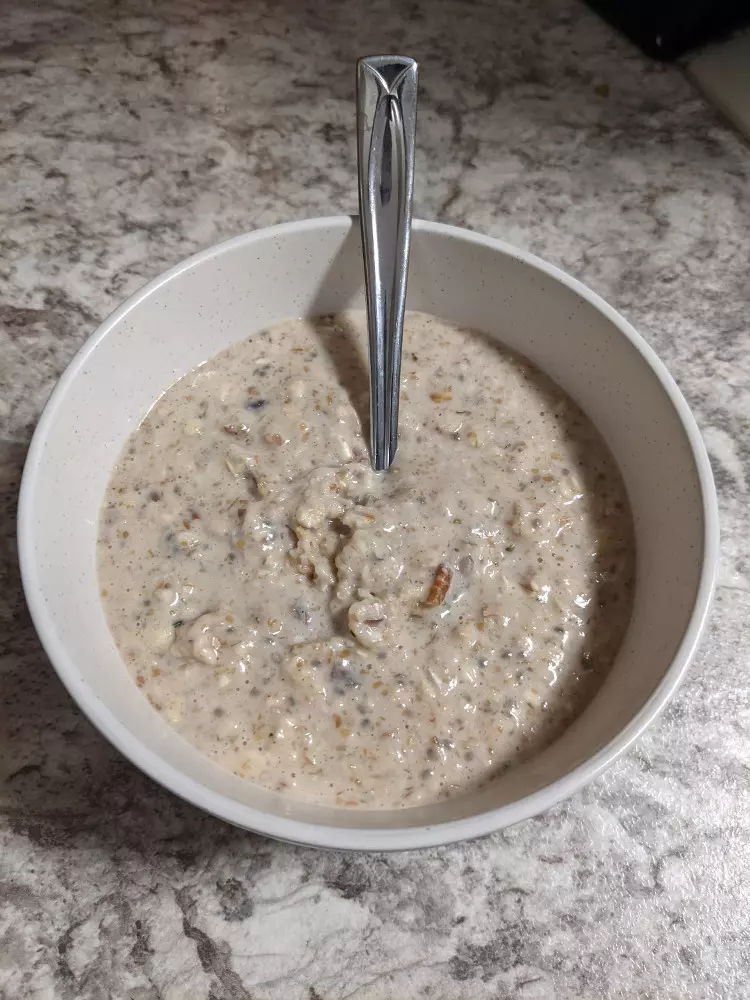 hearty-breakfast-oatmeal-00